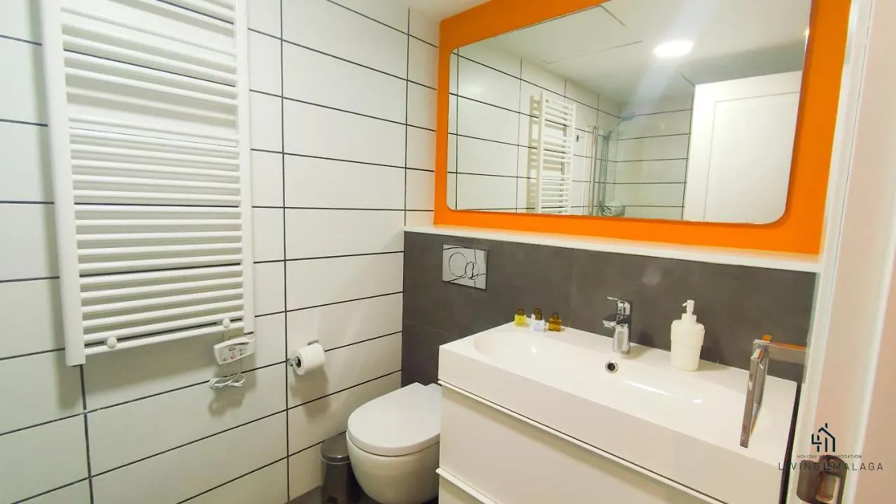 Apartment Living4Malaga Arenal Superior Beach